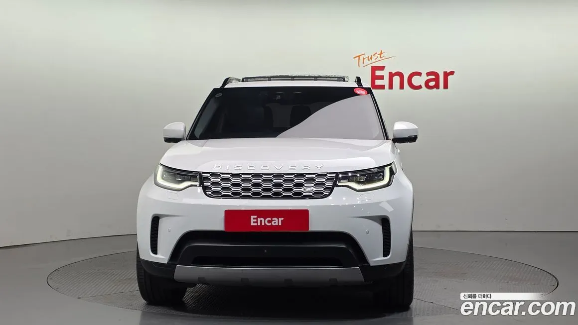 Land Rover Discovery 2023 из KR, фото 3