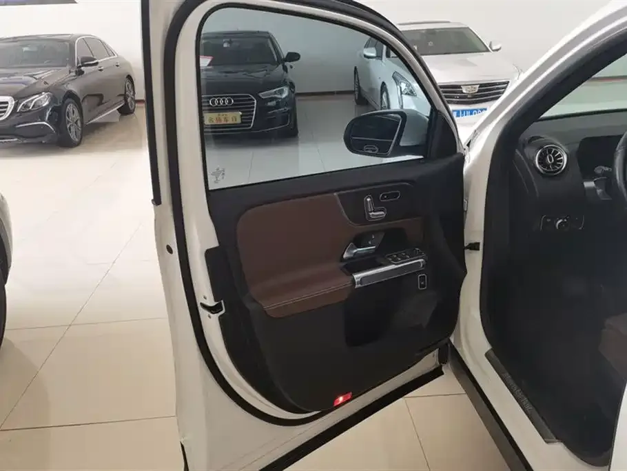 Mercedes-Benz GLB 2021 из CN, фото 7