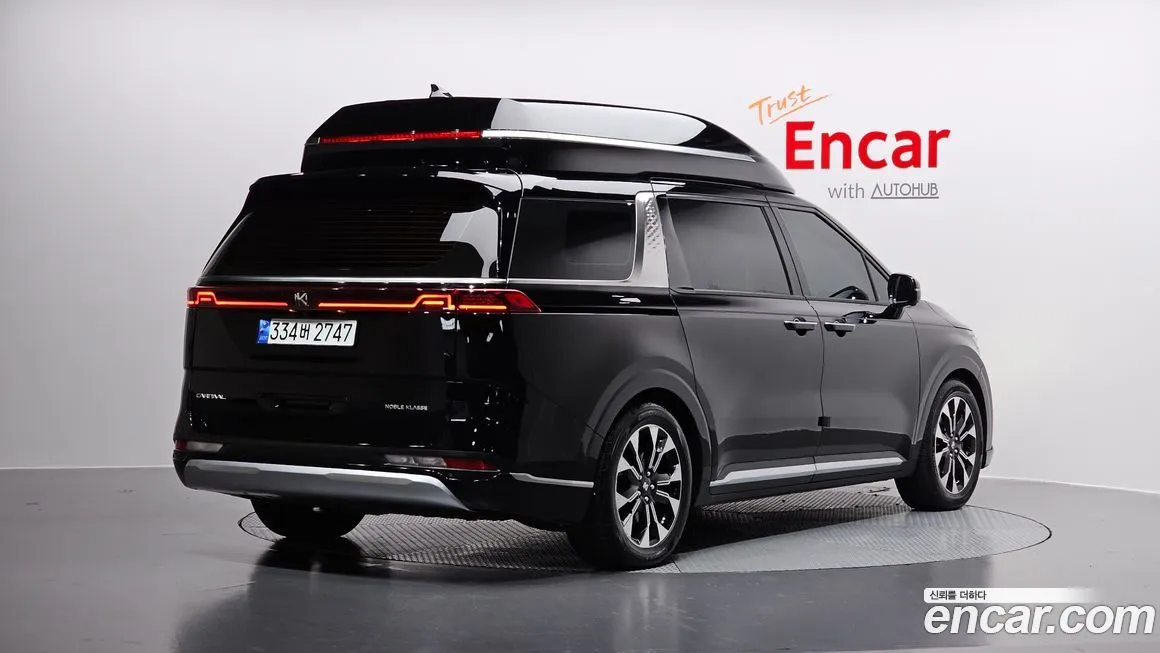 Kia Carnival 2023 из KR, фото 2