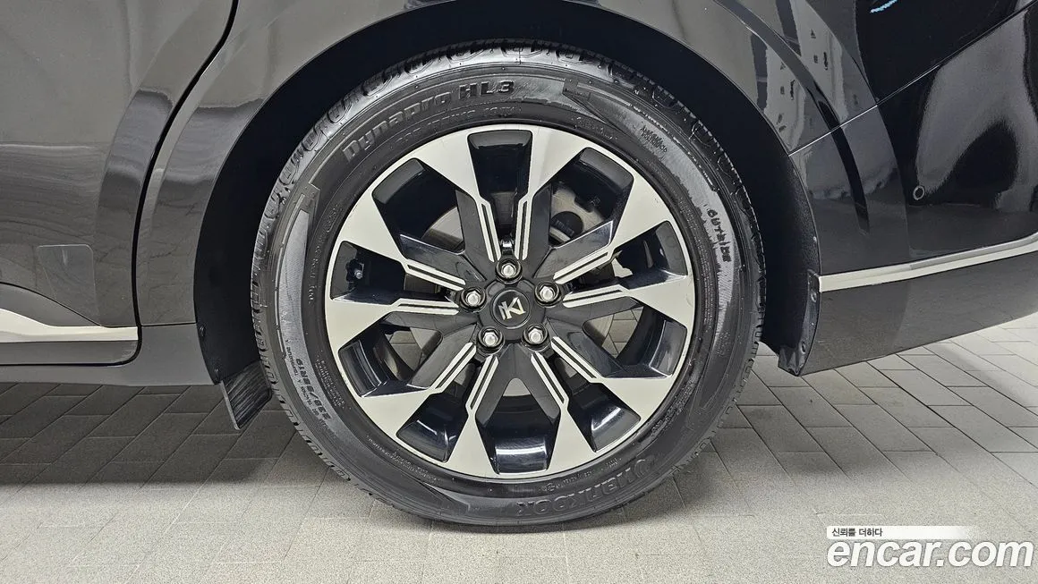 Kia Carnival 2023 из KR, фото 5