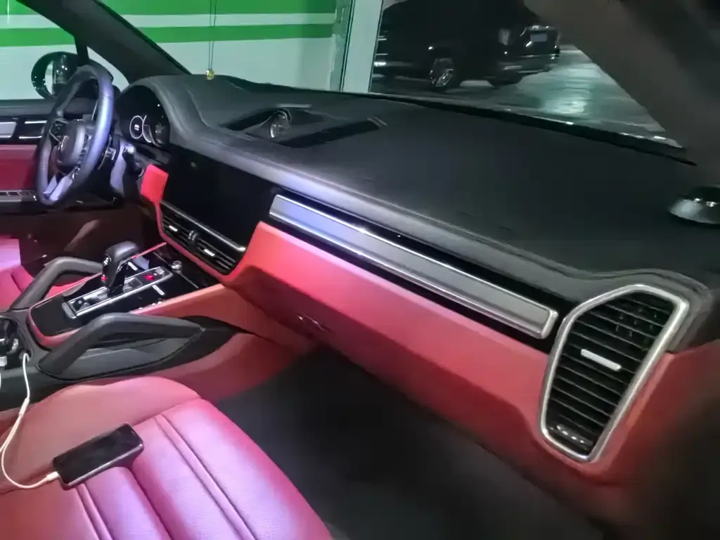 Porsche Cayenne Hybrid — фото 4