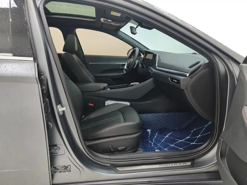 Hyundai Sonata 2022 из CN, фото 10