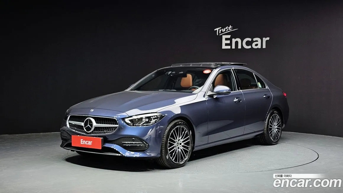 Mercedes-Benz C-Class — фото 1
