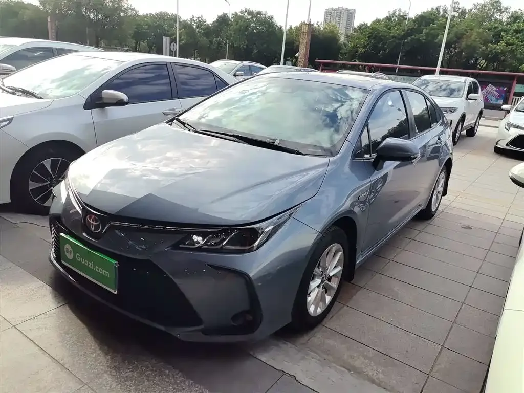 Toyota Corolla 2023 из CN, фото 2