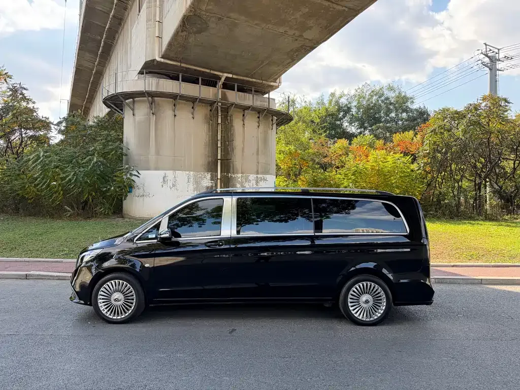 Mercedes-Benz Vito 2023 из CN, фото 3