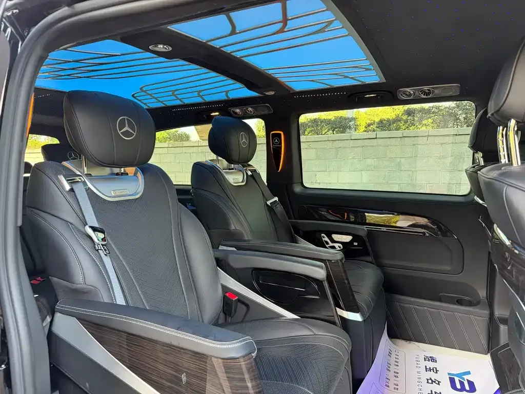 Mercedes-Benz Vito 2023 из CN, фото 8