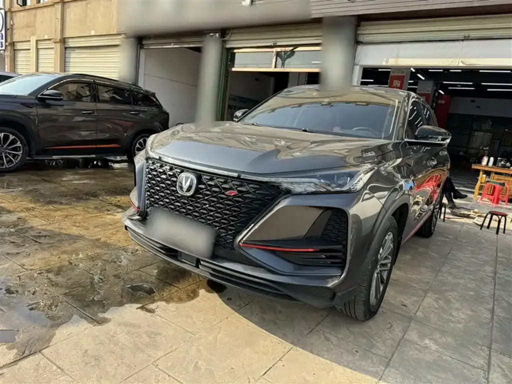 Changan CS75PLUS — фото 1