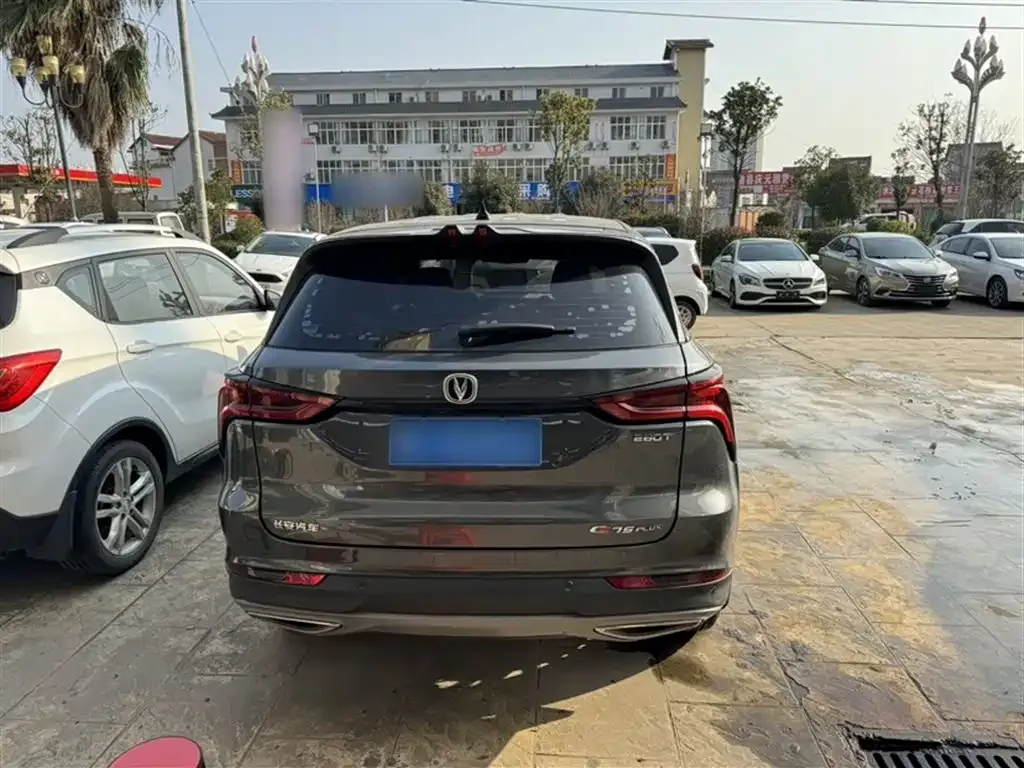 Changan CS75PLUS — фото 7