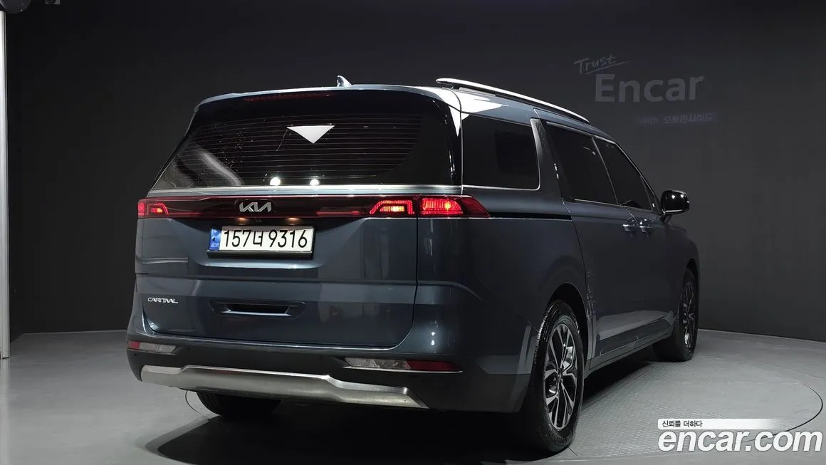 Kia Carnival — фото 2
