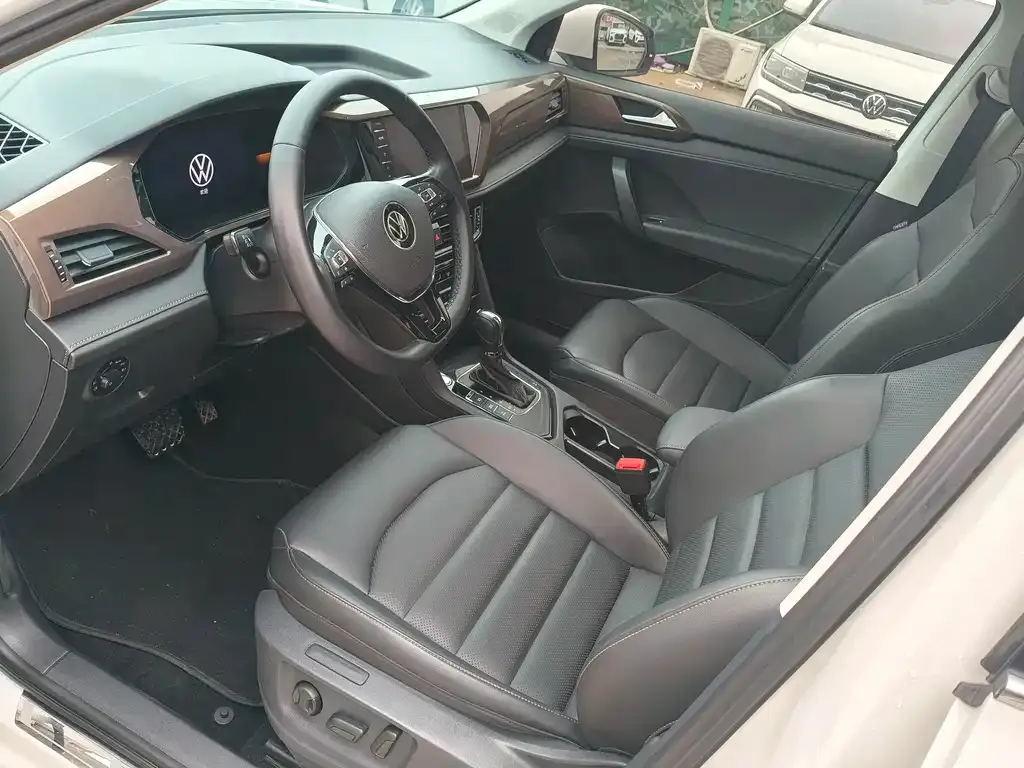 Volkswagen Tharu 2022 из CN, фото 4