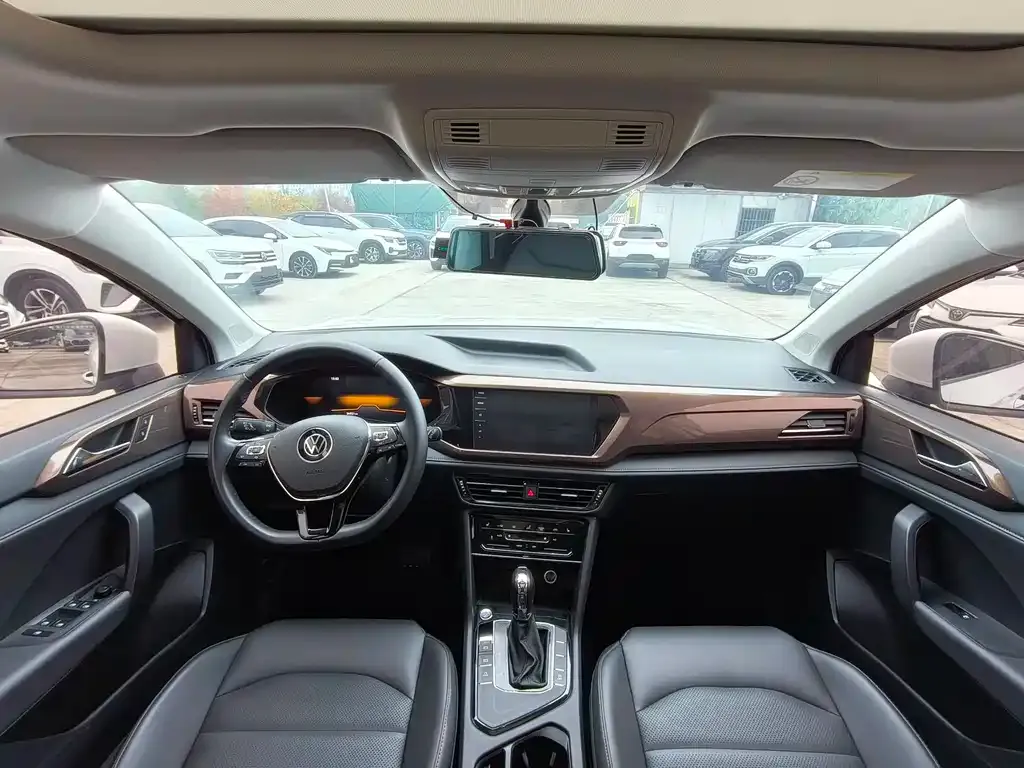 Volkswagen Tharu 2022 из CN, фото 6