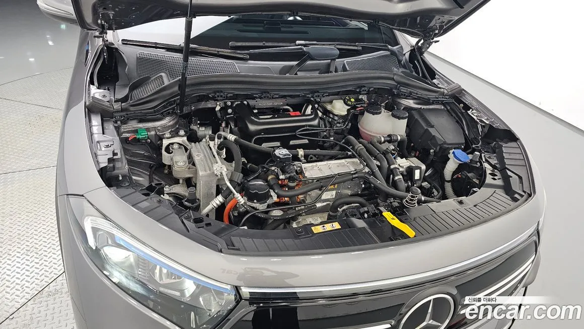 Mercedes-Benz EQA 2022 из KR, фото 6