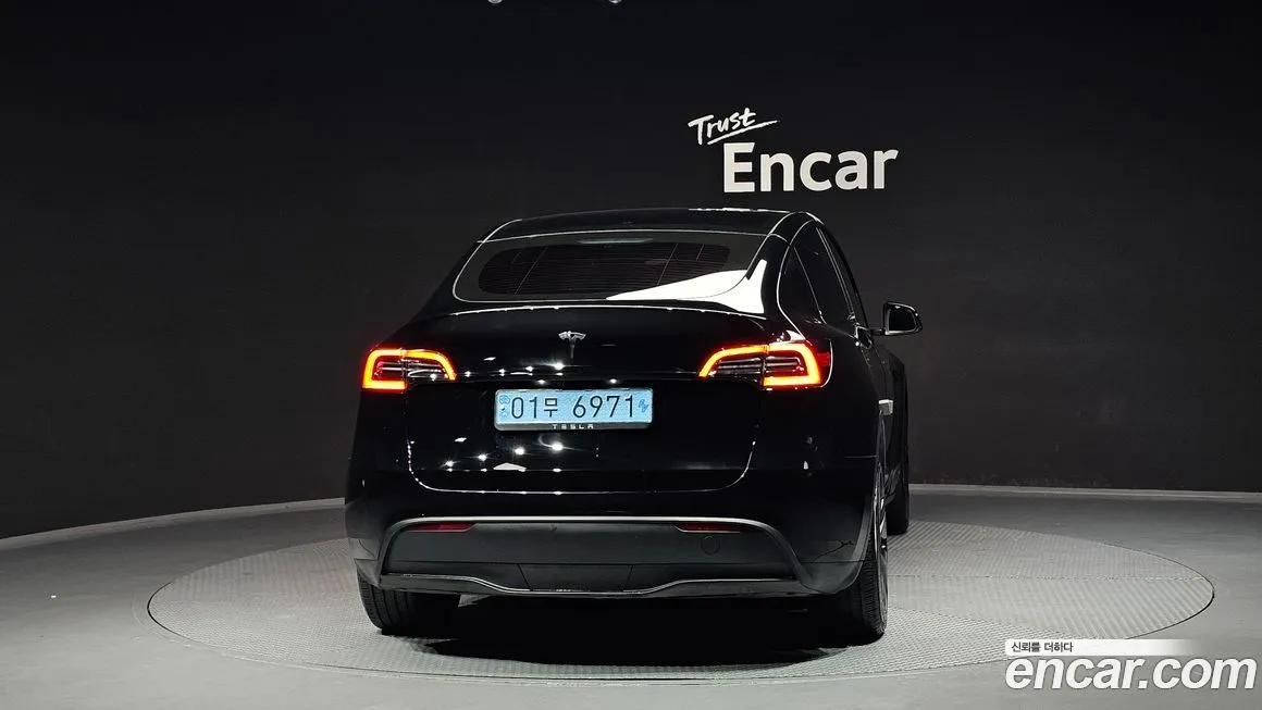 Tesla Model Y 2024 из KR, фото 4
