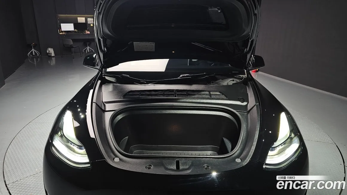 Tesla Model Y 2024 из KR, фото 6