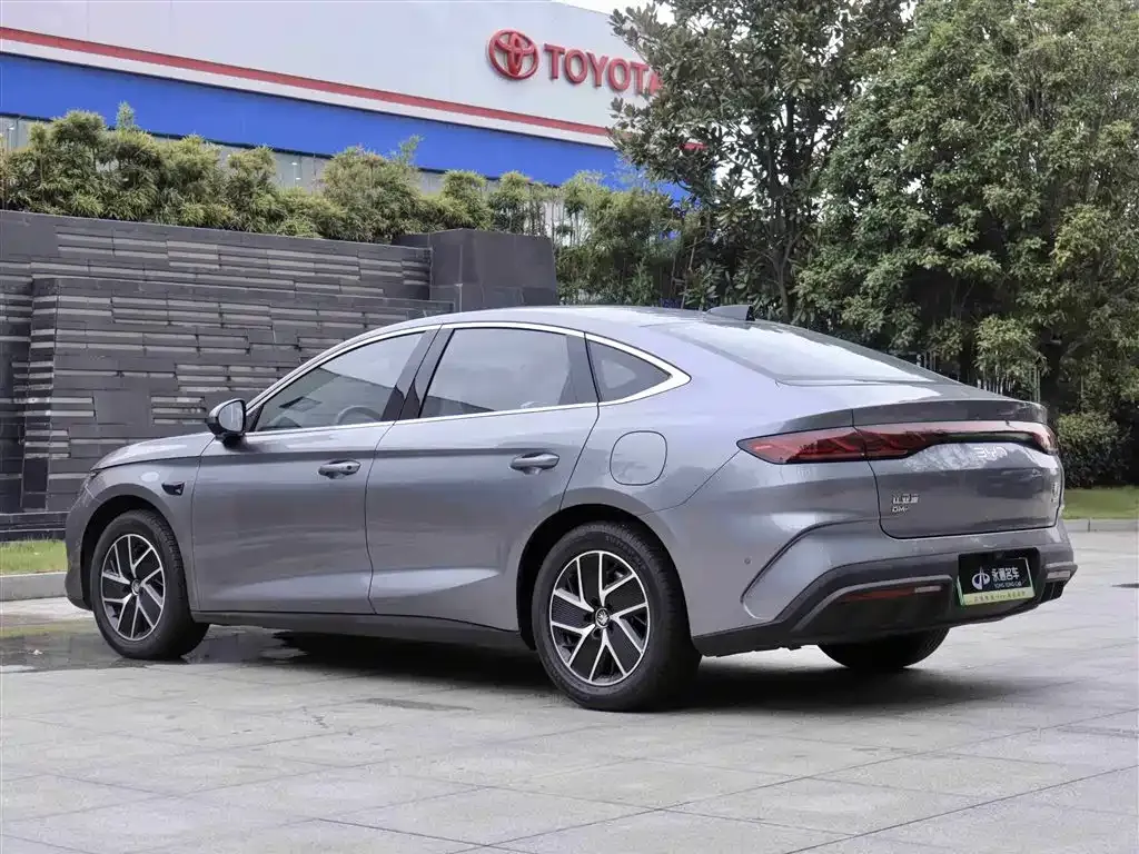 BYD Qin L — фото 7