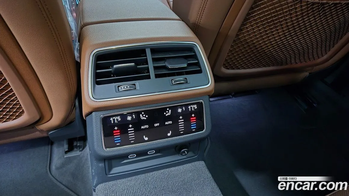 Audi A6 — фото 10