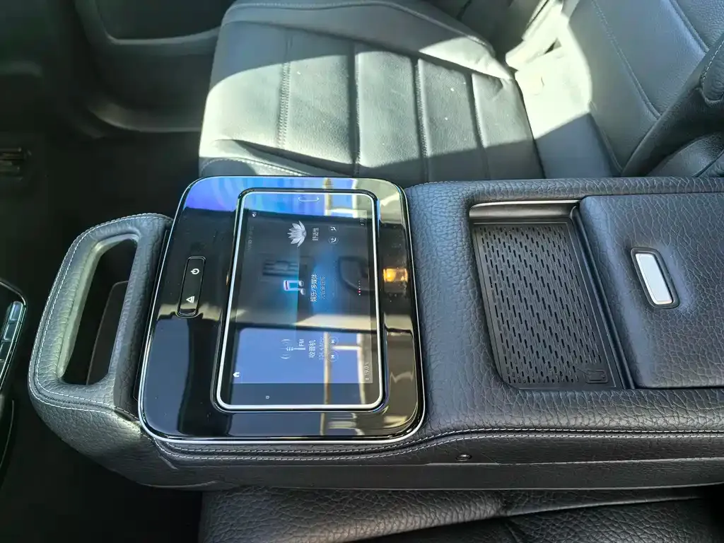 Mercedes-Benz GLS 2021 из CN, фото 8