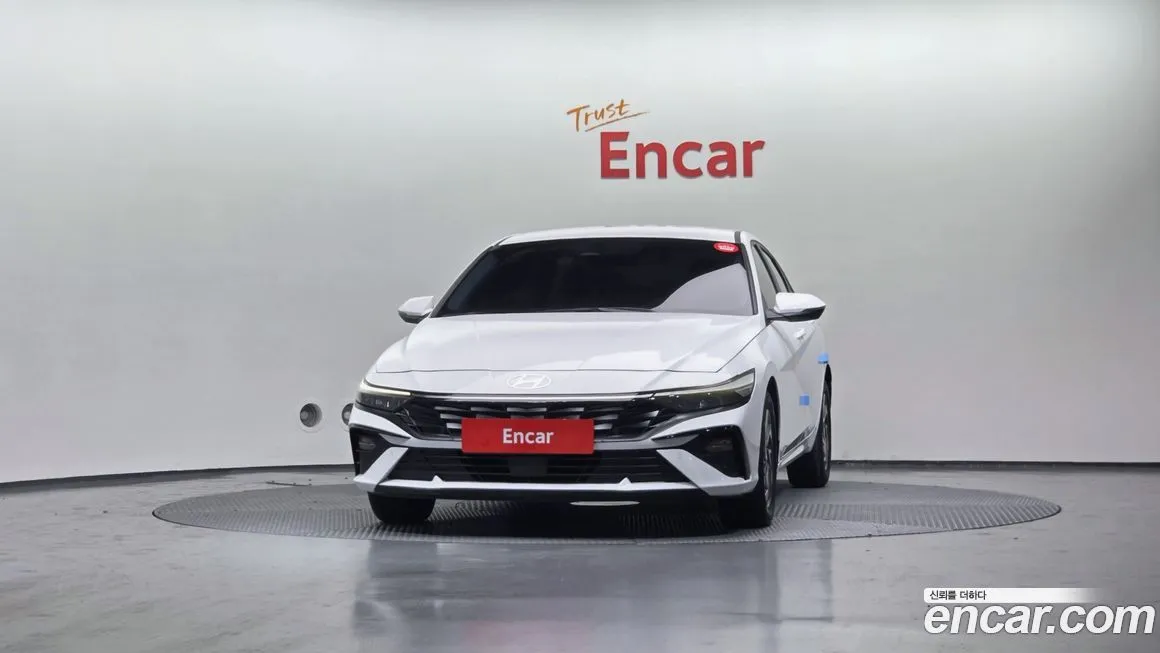 Hyundai AVANTE — фото 3