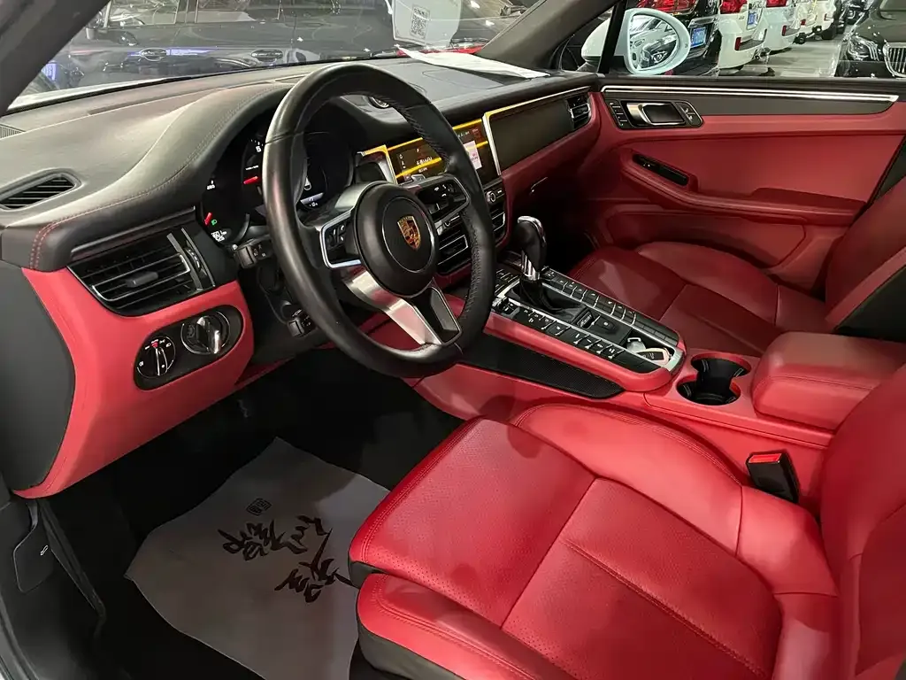 Porsche Macan 2021 из CN, фото 4