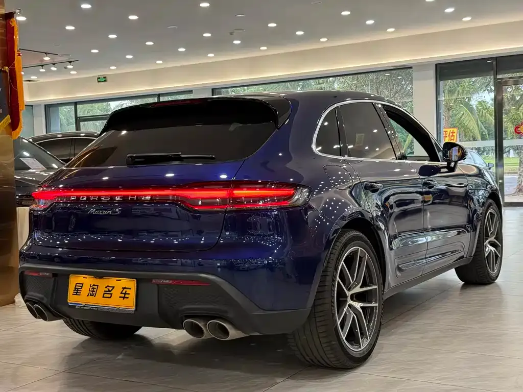 Porsche Macan — фото 5