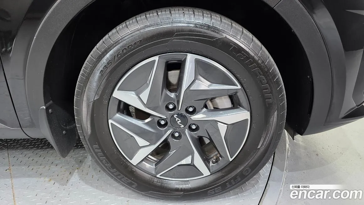 Kia Sorento — фото 5