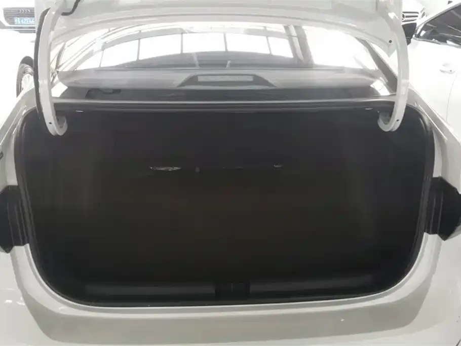 Volkswagen Lavida 2025 из CN, фото 4