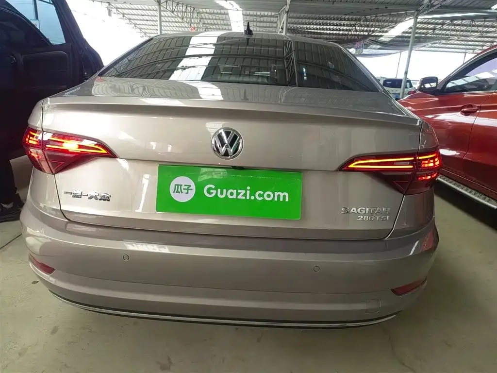 Volkswagen Sagitar 2021 из CN, фото 6