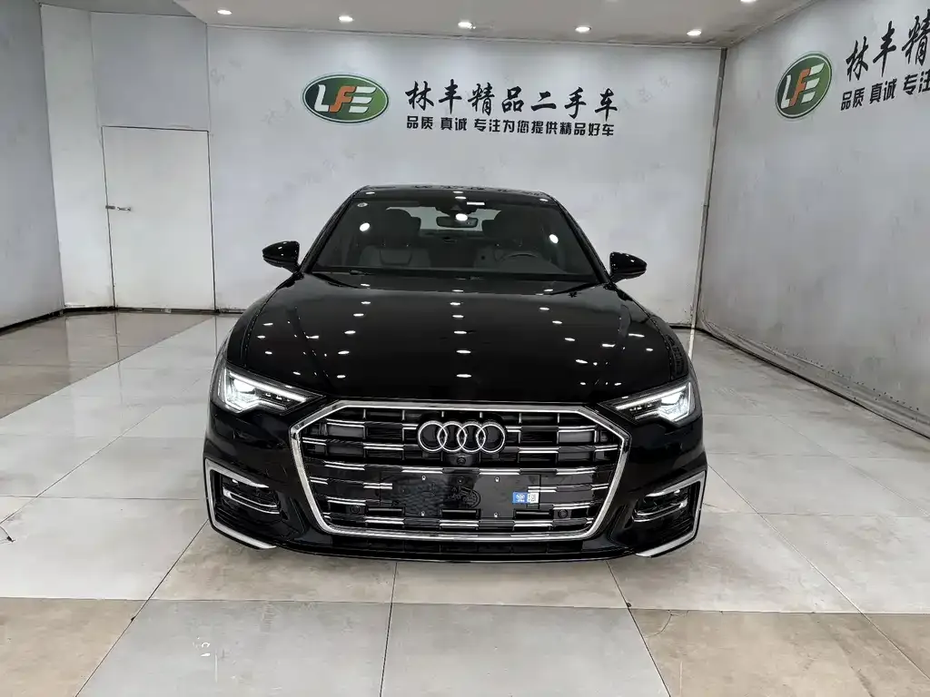 Audi A6L 2024 из CN, фото 3