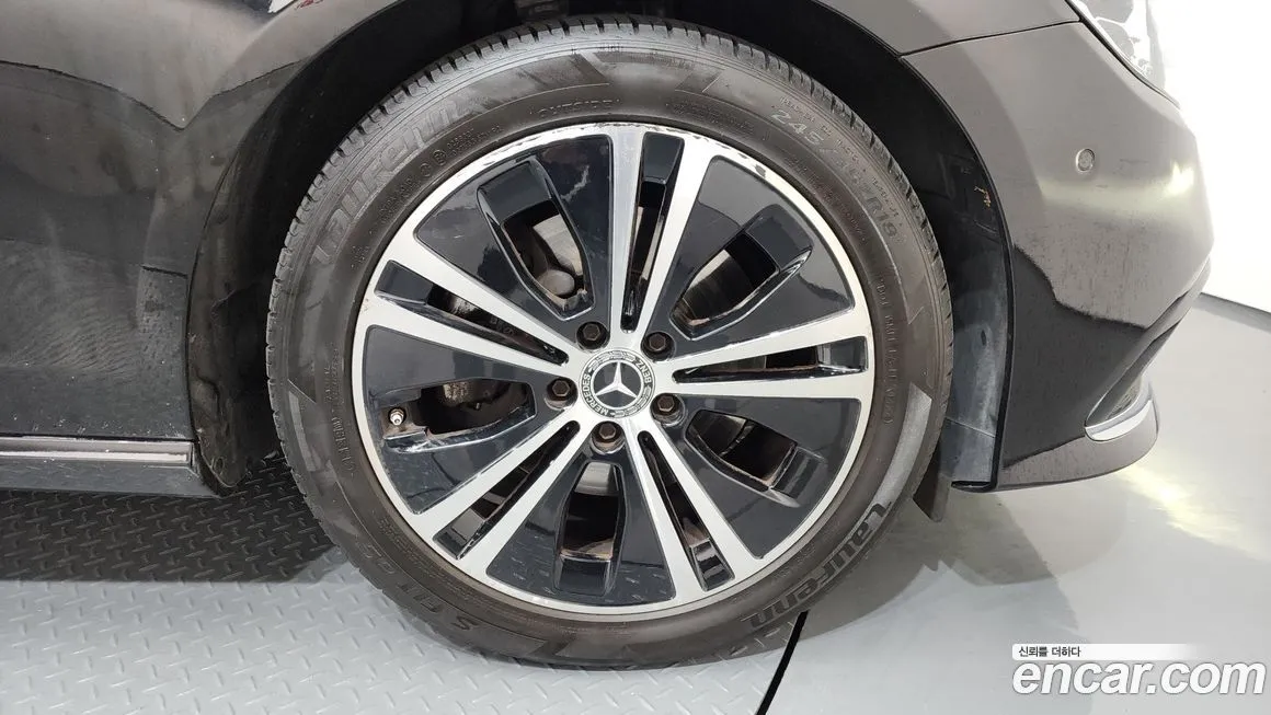 Mercedes-Benz E-Class 2022 из KR, фото 5