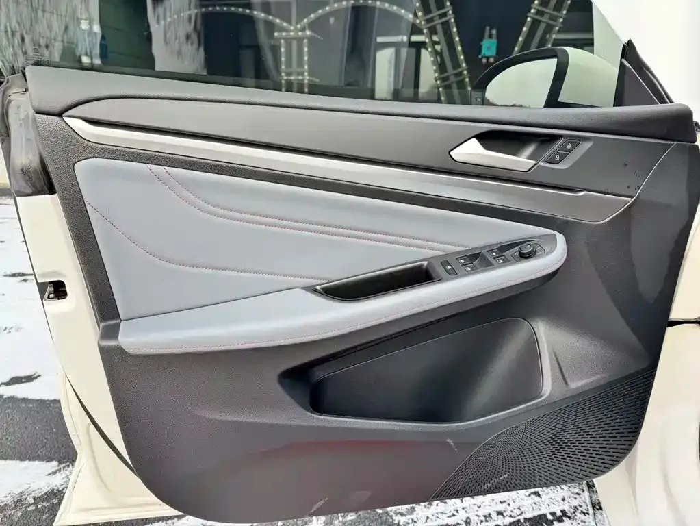 Volkswagen Lamando 2022 из CN, фото 10