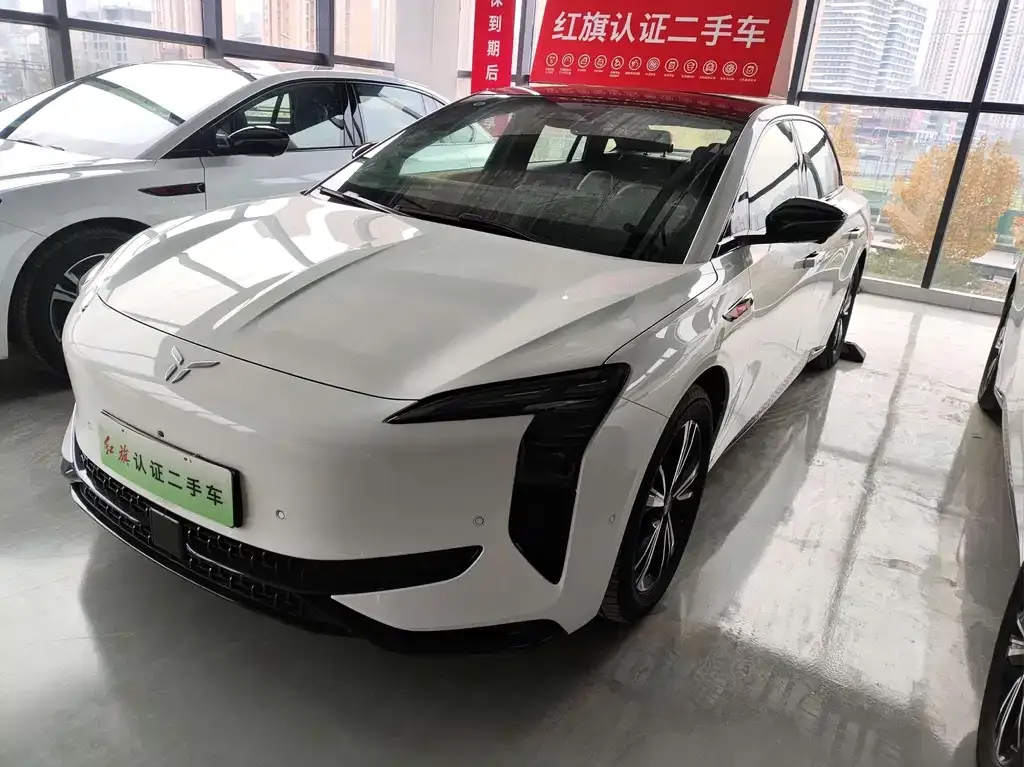 Hongqi EH7 2024 из CN, фото 1