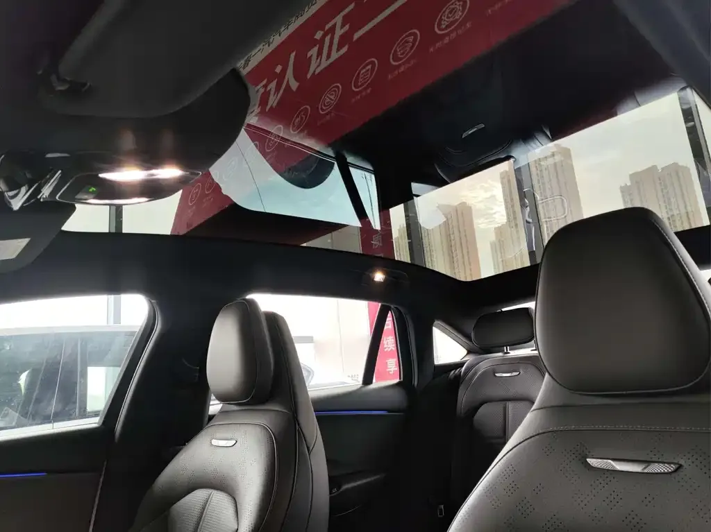 Hongqi EH7 2024 из CN, фото 9