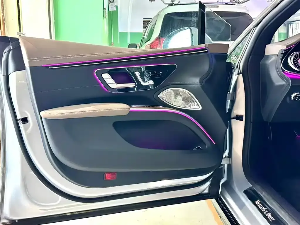 Mercedes-Benz EQS 2023 из CN, фото 8