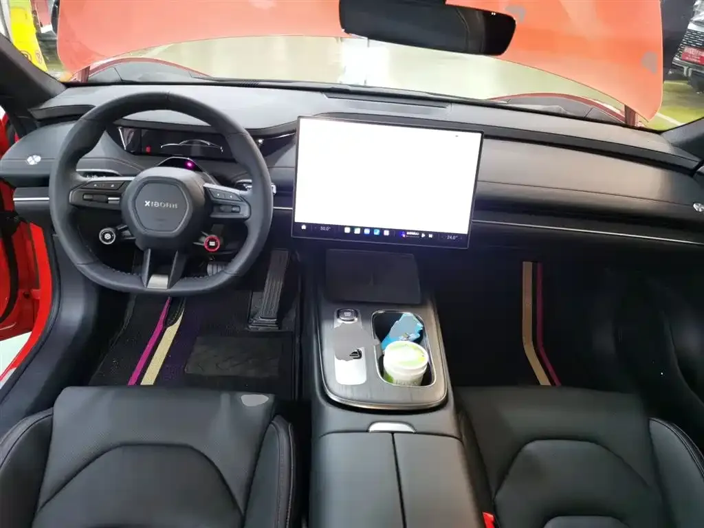 Xiaomi SU7 2025 из CN, фото 10