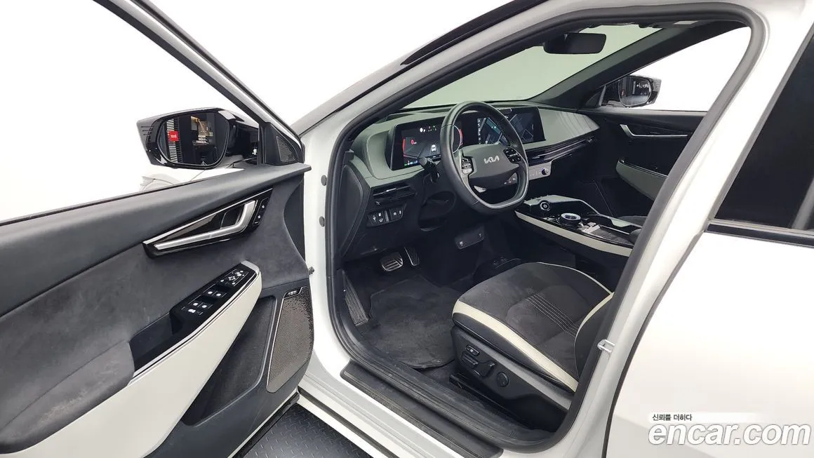 Kia EV6 2022 из KR, фото 10