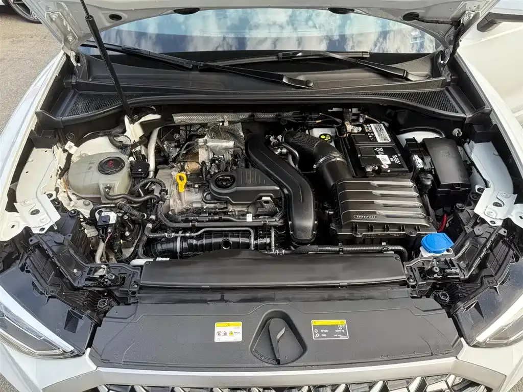 Audi Q3 2023 из CN, фото 10