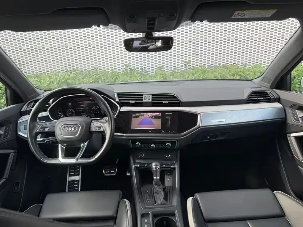 Audi Q3 2023 из CN, фото 4