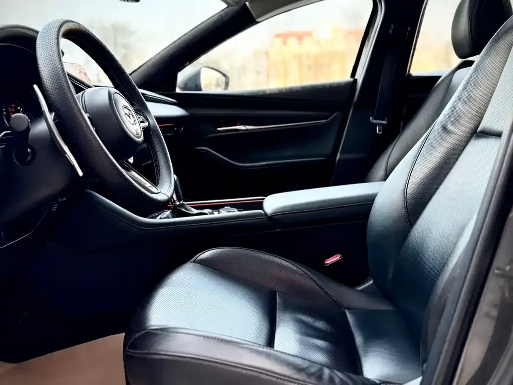 Mazda 3 Axela 2022 из CN, фото 10