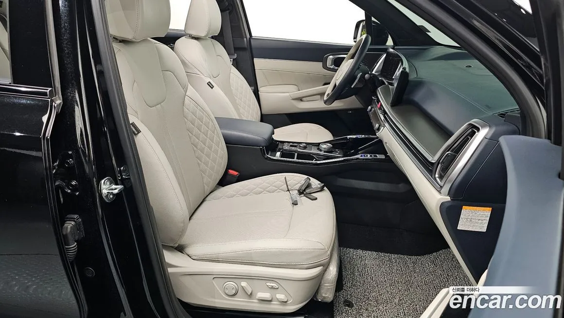 Kia Sorento — фото 10
