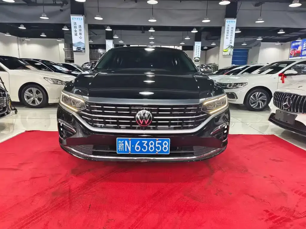 Volkswagen Passat — фото 2