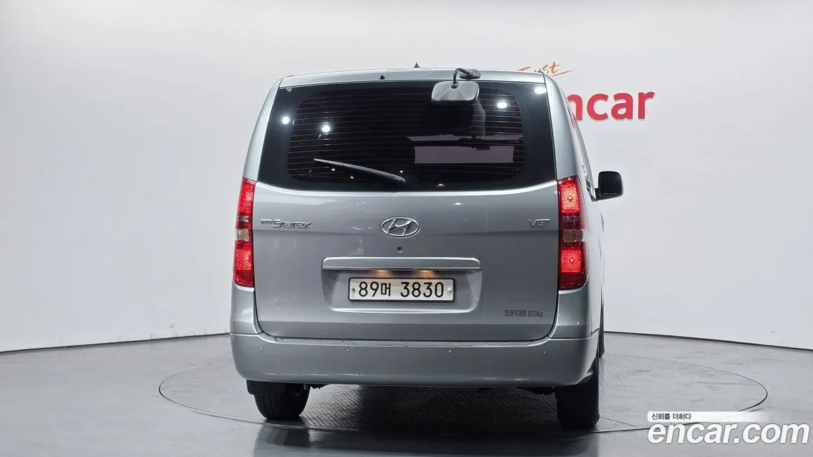 Hyundai Starex — фото 4