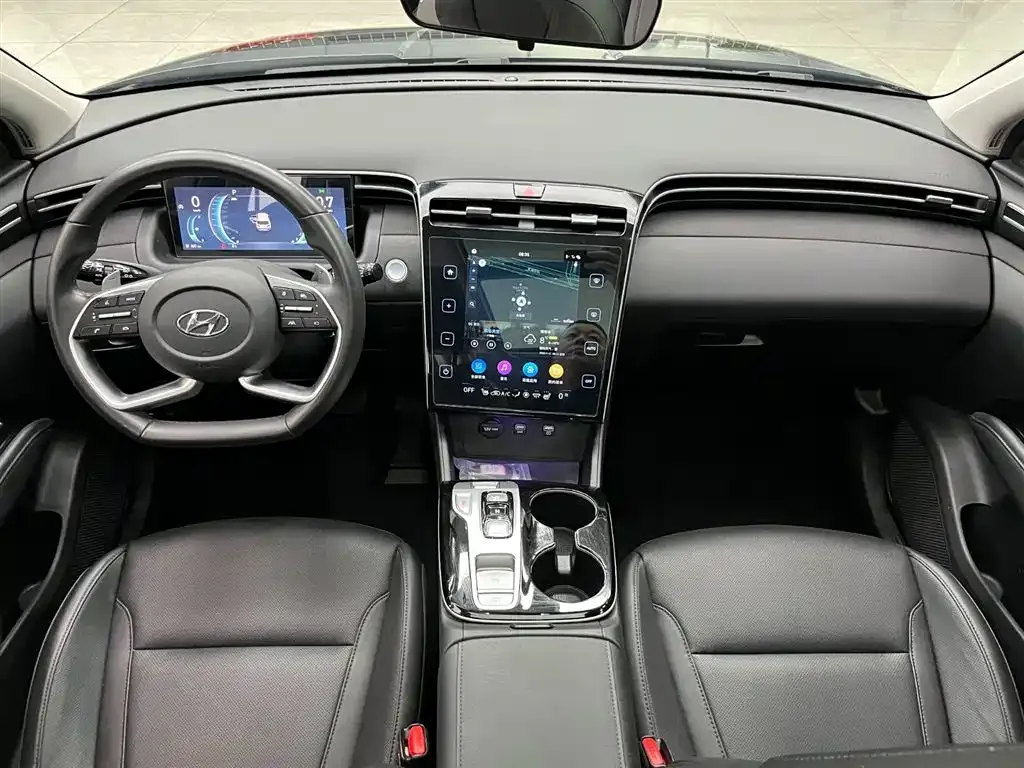 Hyundai Tucson — фото 2
