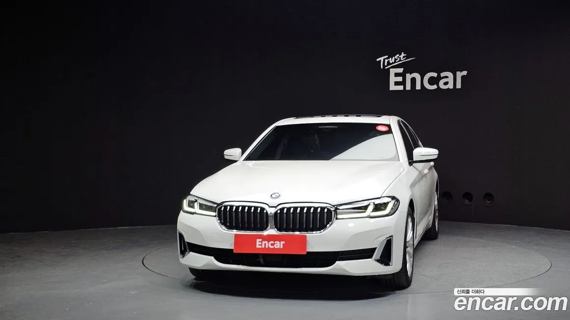 BMW 5-Series 2021 из KR, фото 3