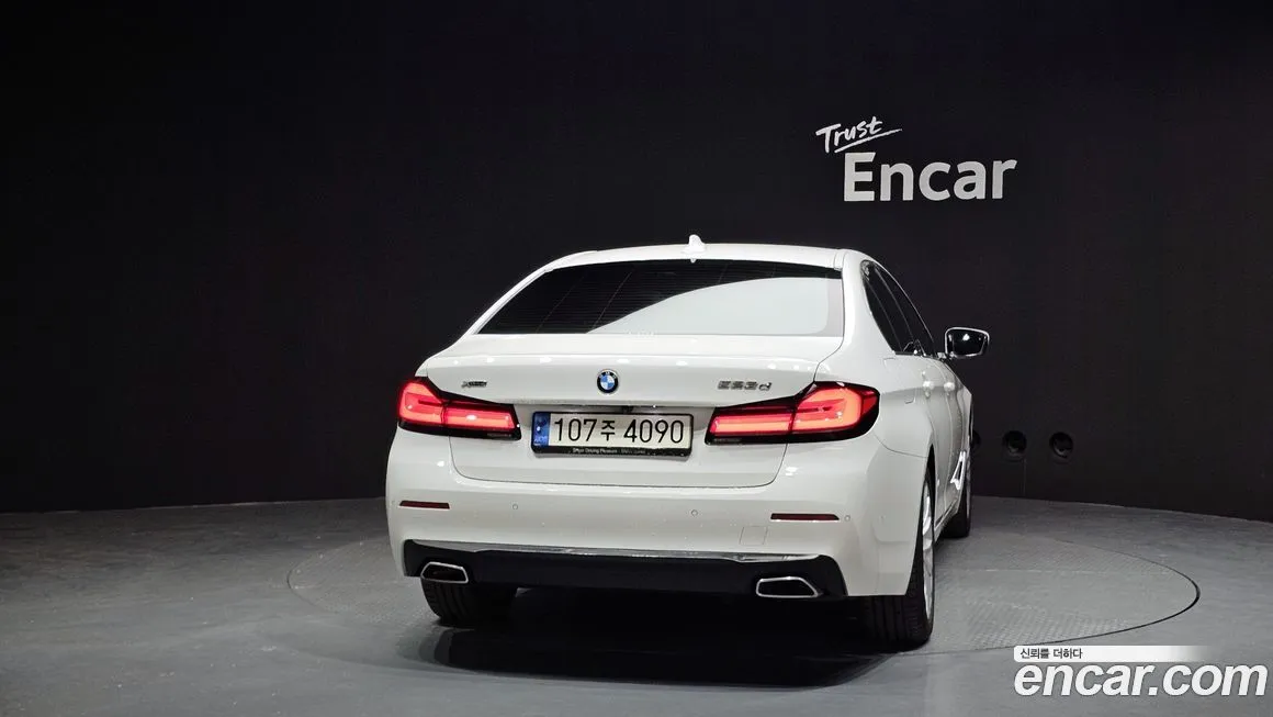 BMW 5-Series 2021 из KR, фото 4