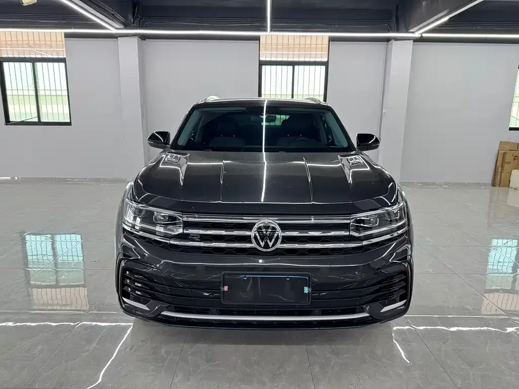 Volkswagen Teramont 2021 из CN, фото 2