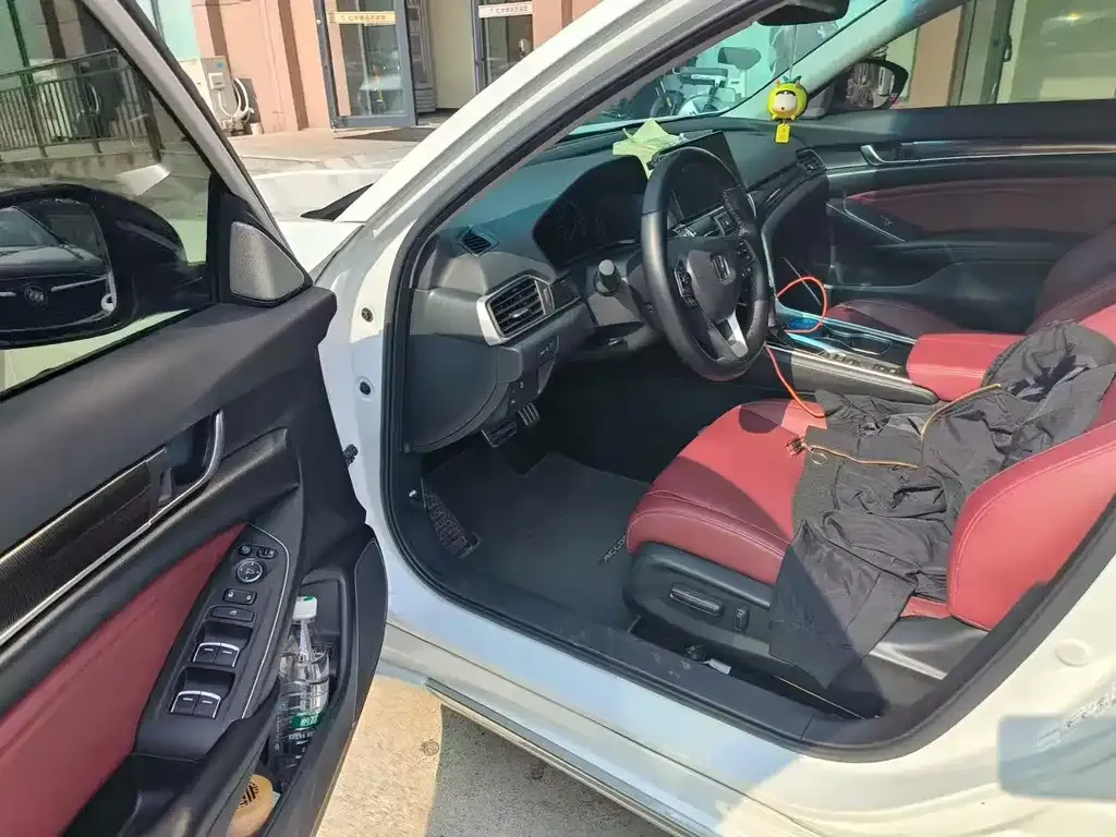Honda Accord 2023 из CN, фото 7
