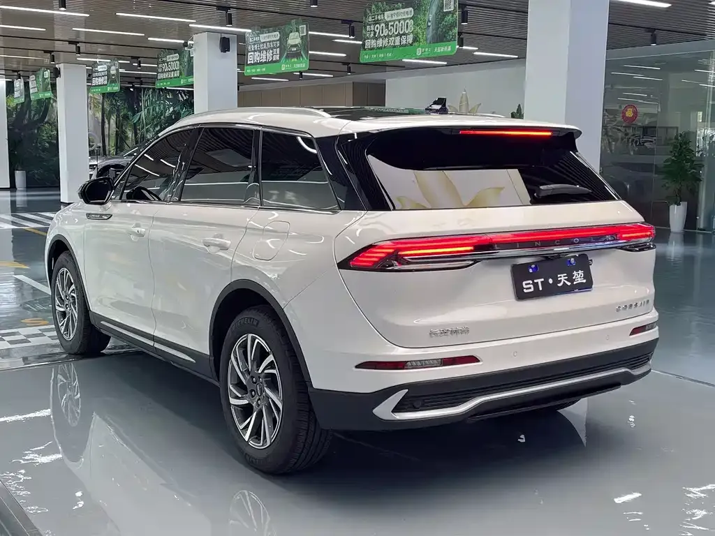 Lincoln Corsair 2024 из CN, фото 5