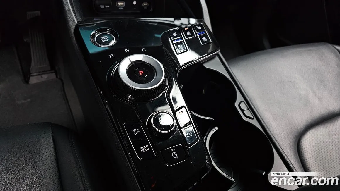 Kia Sportage — фото 9