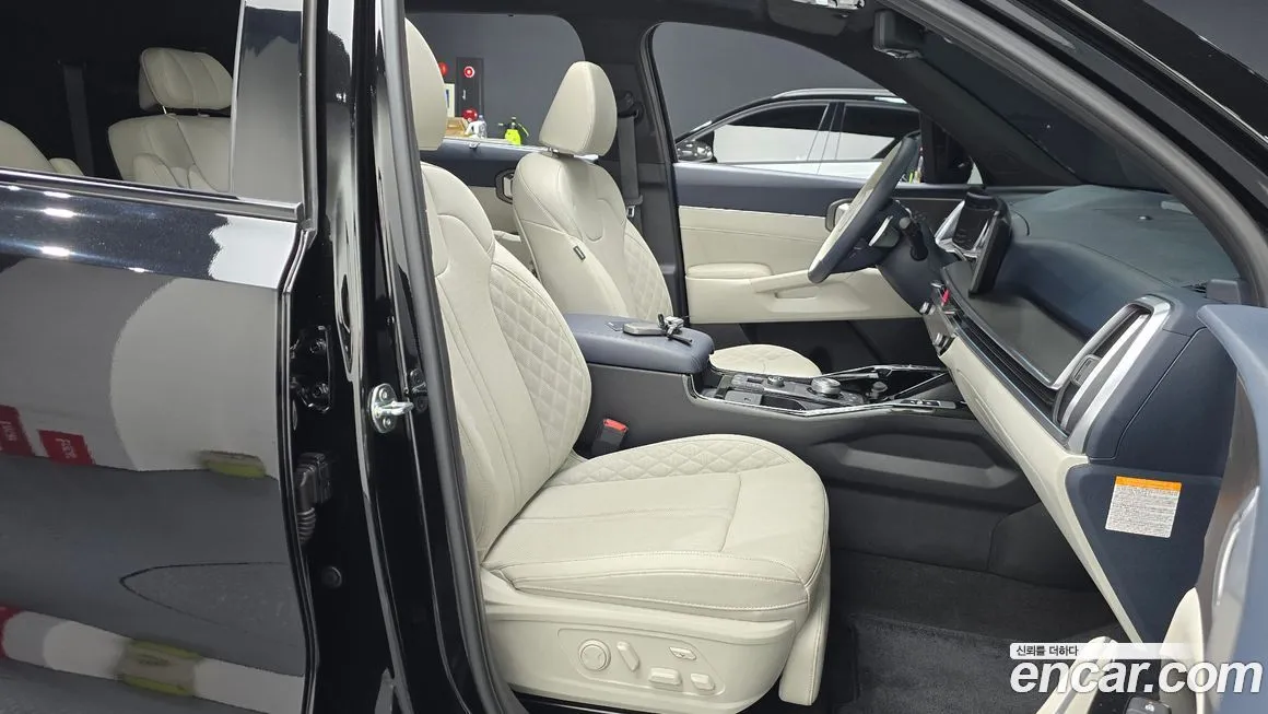 Kia Sorento — фото 10