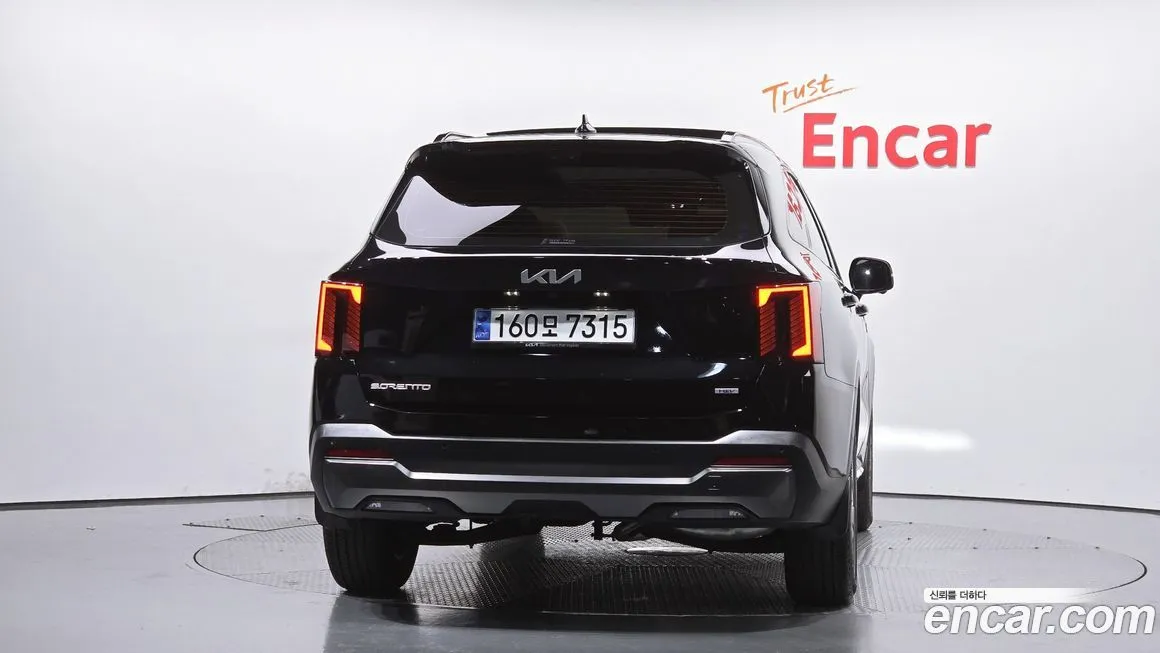Kia Sorento — фото 4